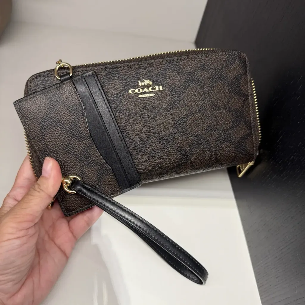 JuzBeauty_JuzBeautyMalaysia_JuzPretty_Authentic_Kbeauty_Malaysia_Skin_Care_Cosmetics_Jbeauty_Health_Care_korean_streetwear_US_Luxury_COACH CBZ99 Long Zip Around Wallet with Detachable Card Case in Walnut:Black 长钱包2