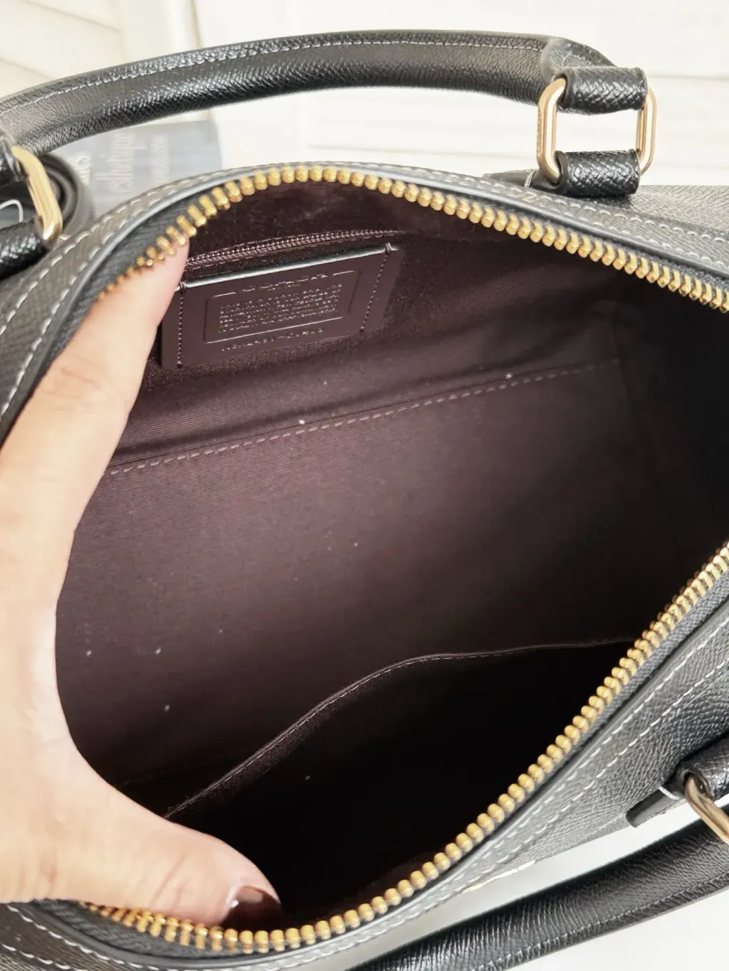 JuzBeauty_JuzBeautyMalaysia_JuzPretty_Authentic_Kbeauty_Malaysia_Skin_Care_Cosmetics_Jbeauty_Health_Care_korean_streetwear_US_Luxury_COACH CV403 Rowan Satchel Bag in Signature Canvas in Black 枕头包6