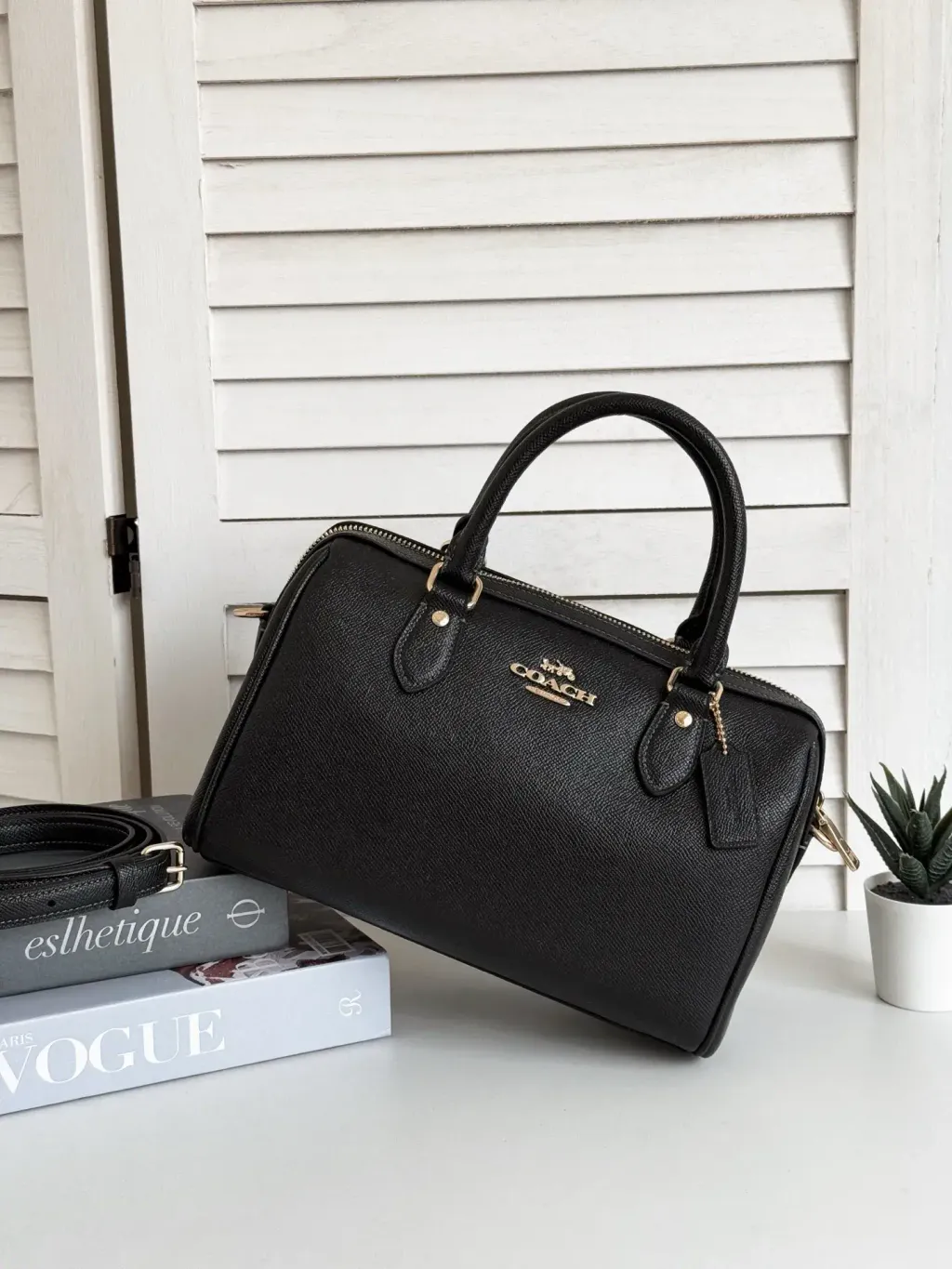 JuzBeauty_JuzBeautyMalaysia_JuzPretty_Authentic_Kbeauty_Malaysia_Skin_Care_Cosmetics_Jbeauty_Health_Care_korean_streetwear_US_Luxury_COACH CV403 Rowan Satchel Bag in Signature Canvas in Black 枕头包9