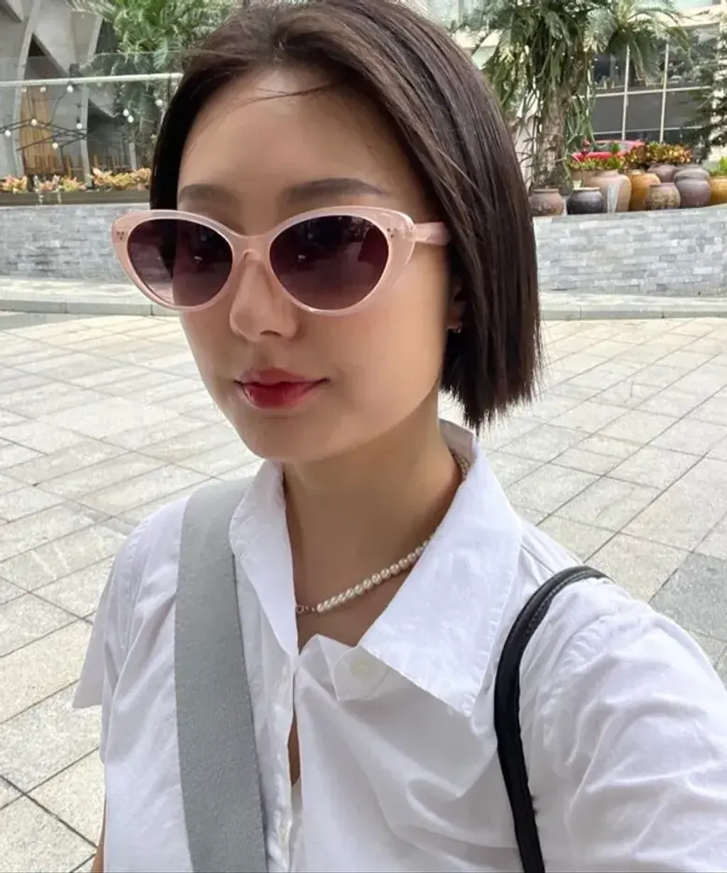 JuzBeauty-JuzBeautyMalaysia-JuzPretty-Authentic-Kbeauty-Malaysia-Skin-Care-Cosmetics-Jbeauty-Health-Care-korean-streetwear-BLUE ELEPHANT BIBI 墨镜1