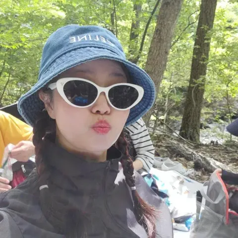 JuzBeauty-JuzBeautyMalaysia-JuzPretty-Authentic-Kbeauty-Malaysia-Skin-Care-Cosmetics-Jbeauty-Health-Care-korean-streetwear-BLUE ELEPHANT BIBI 墨镜13