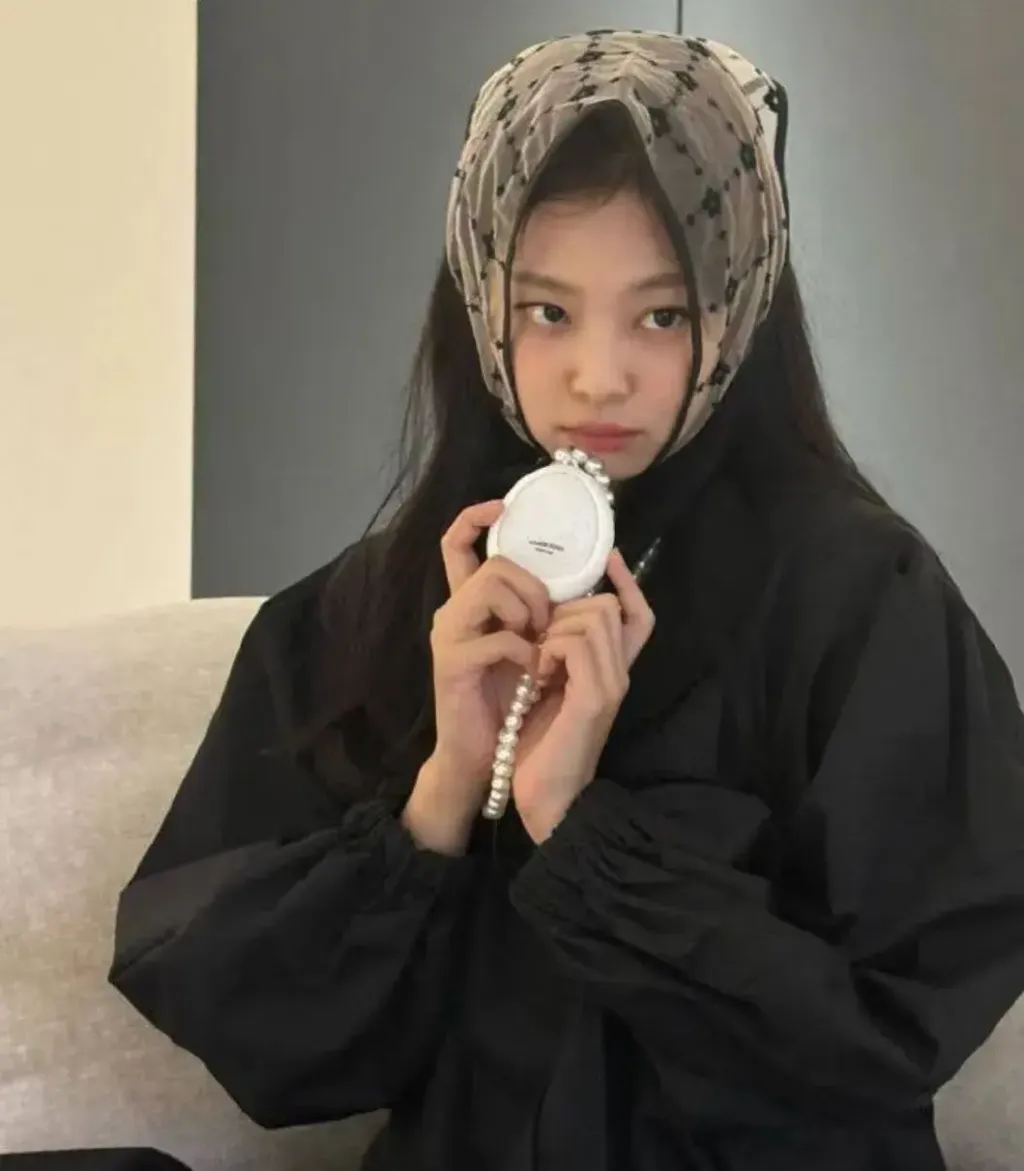 JuzBeauty-JuzBeautyMalaysia-JuzPretty-Authentic-Kbeauty-Malaysia-Skin-Care-Cosmetics-K-beauty-Health-Care-korean-streetwear-TAMBURINS Egg Lip Balm 蛋型护唇膏11