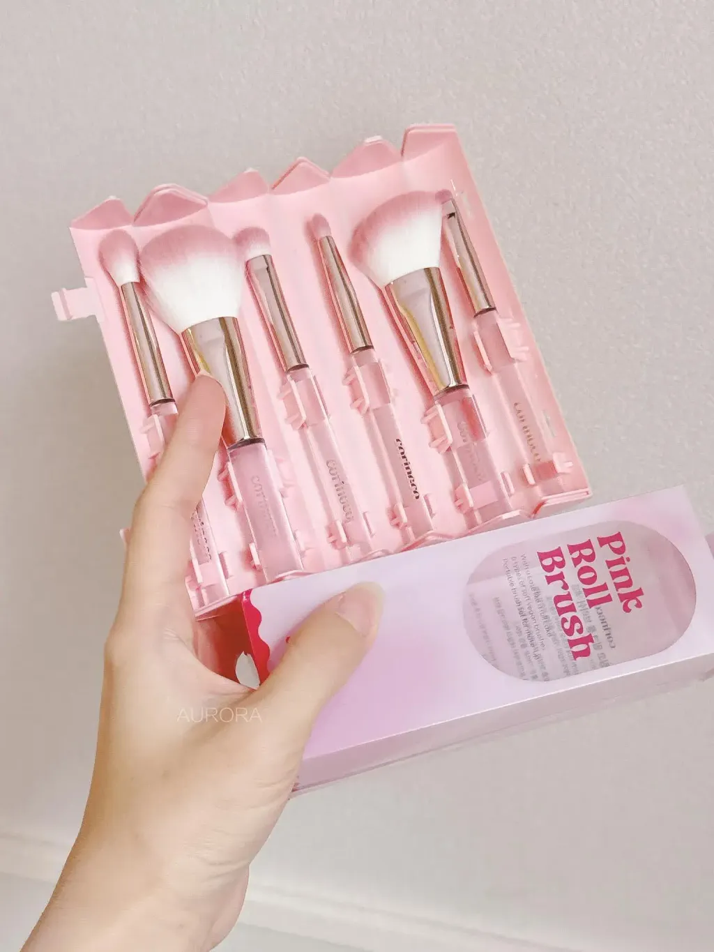 JuzBeauty_JuzBeautyMalaysia_JuzPretty_Authentic_Kbeauty_Malaysia_Skin_Care_Cosmetics_K-beauty_Health_Care_korean_streetwear_CORINGCO Pink Roll Makeup Brush Set 粉色卷轴刷具套组6