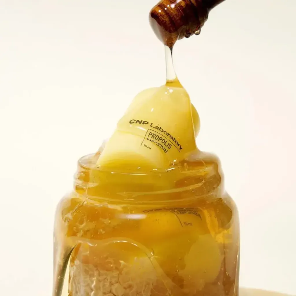 JuzBeauty_JuzBeautyMalaysia_JuzPretty_Authentic_Kbeauty_Malaysia_Skin_Care_Cosmetics_K-beauty_Health_Care_korean_streetwear_CNP Laboratory Propolis Lipcerin 蜂胶能量弹润护唇精华 19