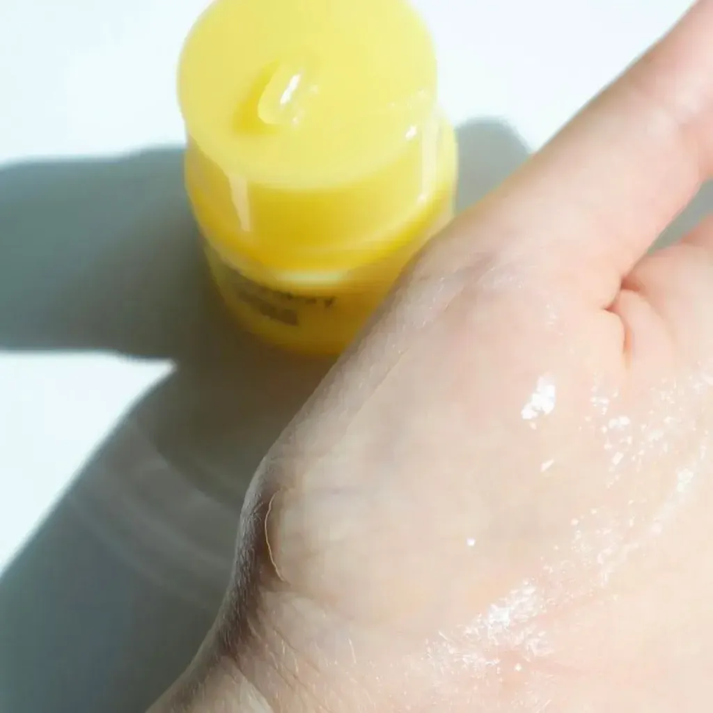 JuzBeauty_JuzBeautyMalaysia_JuzPretty_Authentic_Kbeauty_Malaysia_Skin_Care_Cosmetics_K-beauty_Health_Care_korean_streetwear_CNP Laboratory Propolis Lipcerin 蜂胶能量弹润护唇精华 18