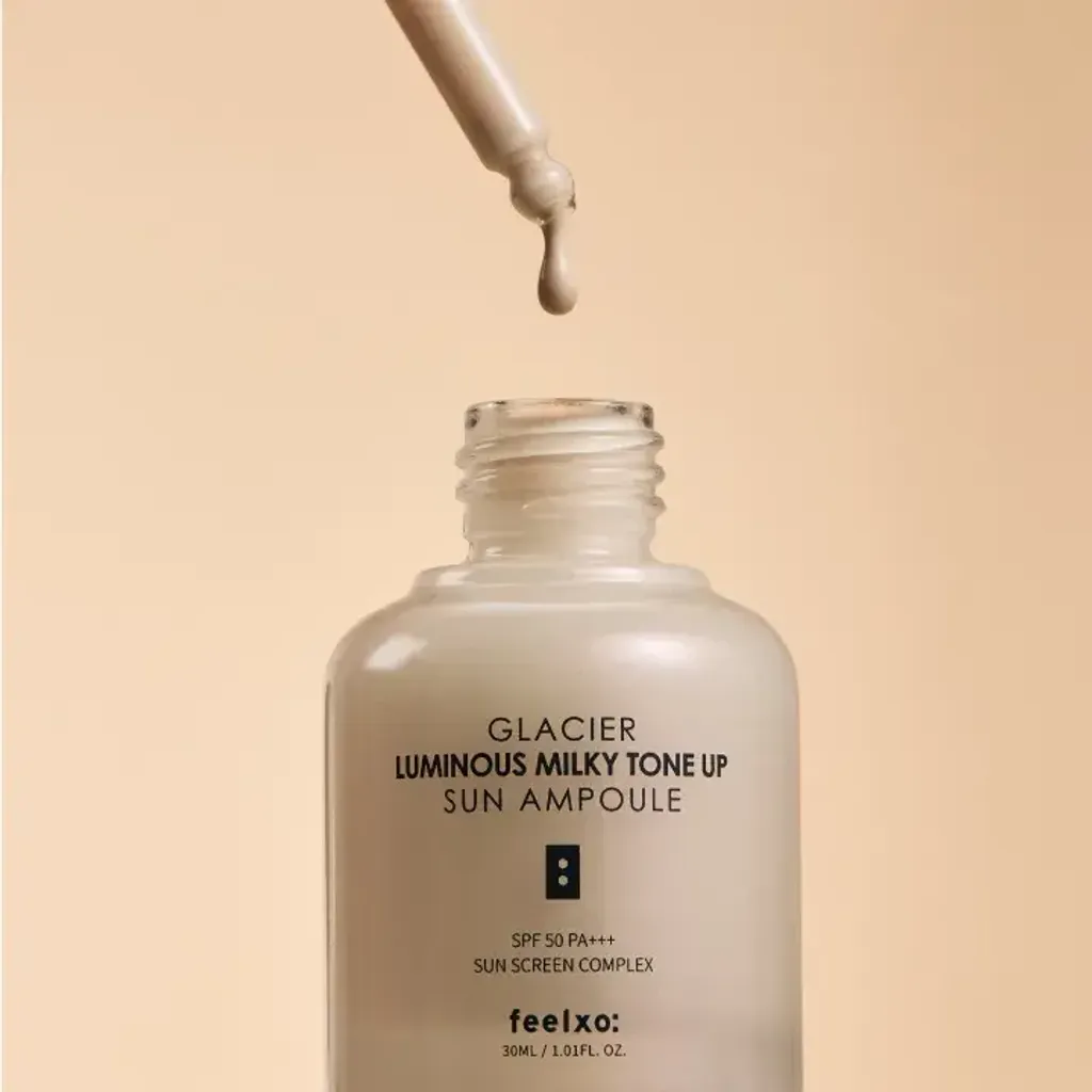 JuzBeauty_JuzBeautyMalaysia_JuzPretty_Authentic_Kbeauty_Malaysia_Skin_Care_Cosmetics_K-beauty_Health_Care_korean_streetwear_feelxo Glacier Luminous Milky Tone Up Sun Ampoule 妆前提亮防晒安瓶精华 5