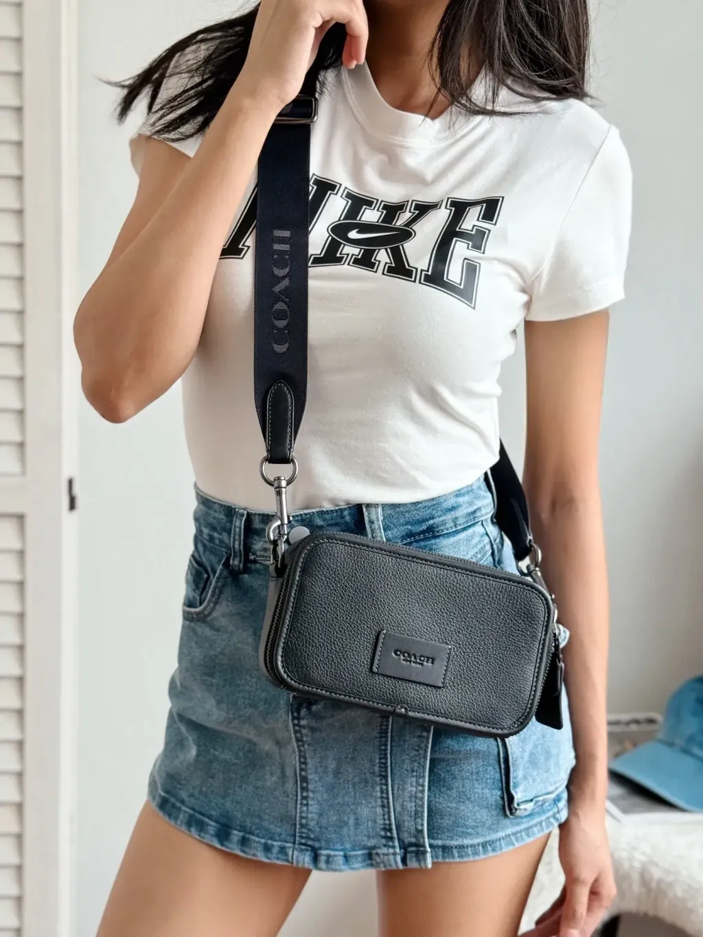 JuzBeauty_JuzBeautyMalaysia_JuzPretty_Authentic_Kbeauty_Malaysia_Skin_Care_Cosmetics_Jbeauty_Health_Care_korean_streetwear_US_Luxury_COACH CM113 Wyatt Crossbody In Black 男款相机包1