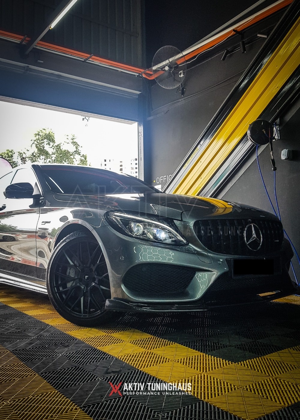 Mercedes Tuning, Mercedes Styling, Mercedes Benz Tuning, c-klasse A205, W205,  S205, C205 Goeckel, AMG, Brabus, Lorinser, Soundaktuatoren  Active-Sound-System, Sportauspuff, Zubehör, Autozubehör Automobilveredelung  Car Accessories für Ihr Mercedes Benz