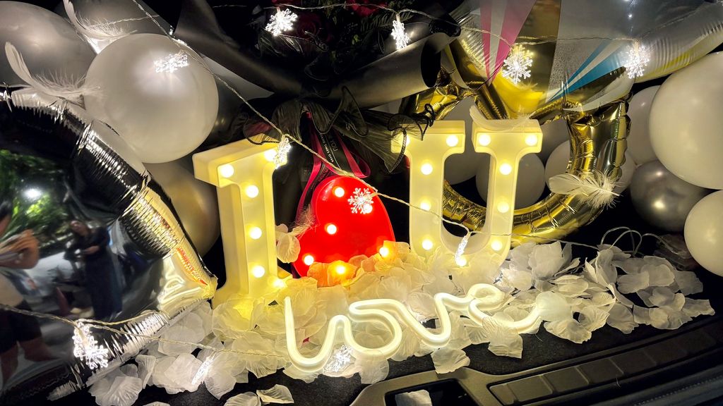 後車廂浪漫氣球佈置