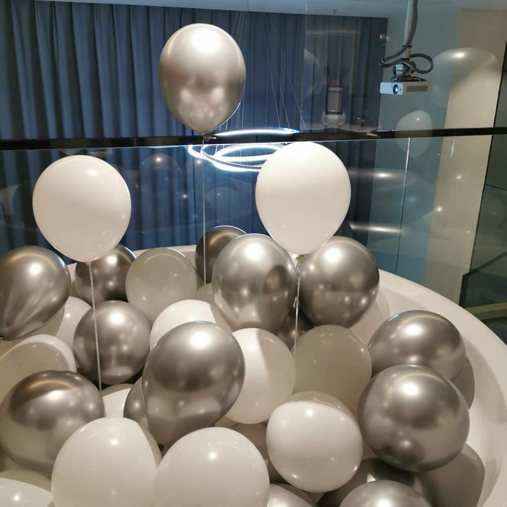 台北氦氣空飄氣球 求婚浪漫驚喜