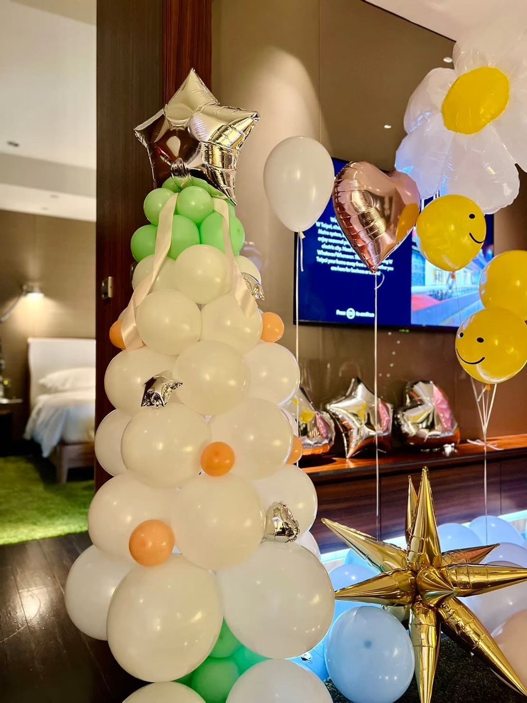 客製化氣球聖誕樹