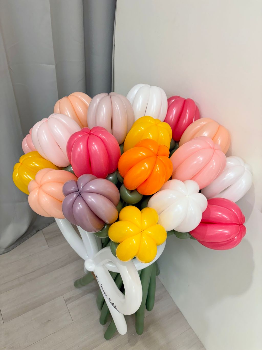 台北 韓式氣球鬱金香花束