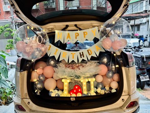 生日後車廂佈置