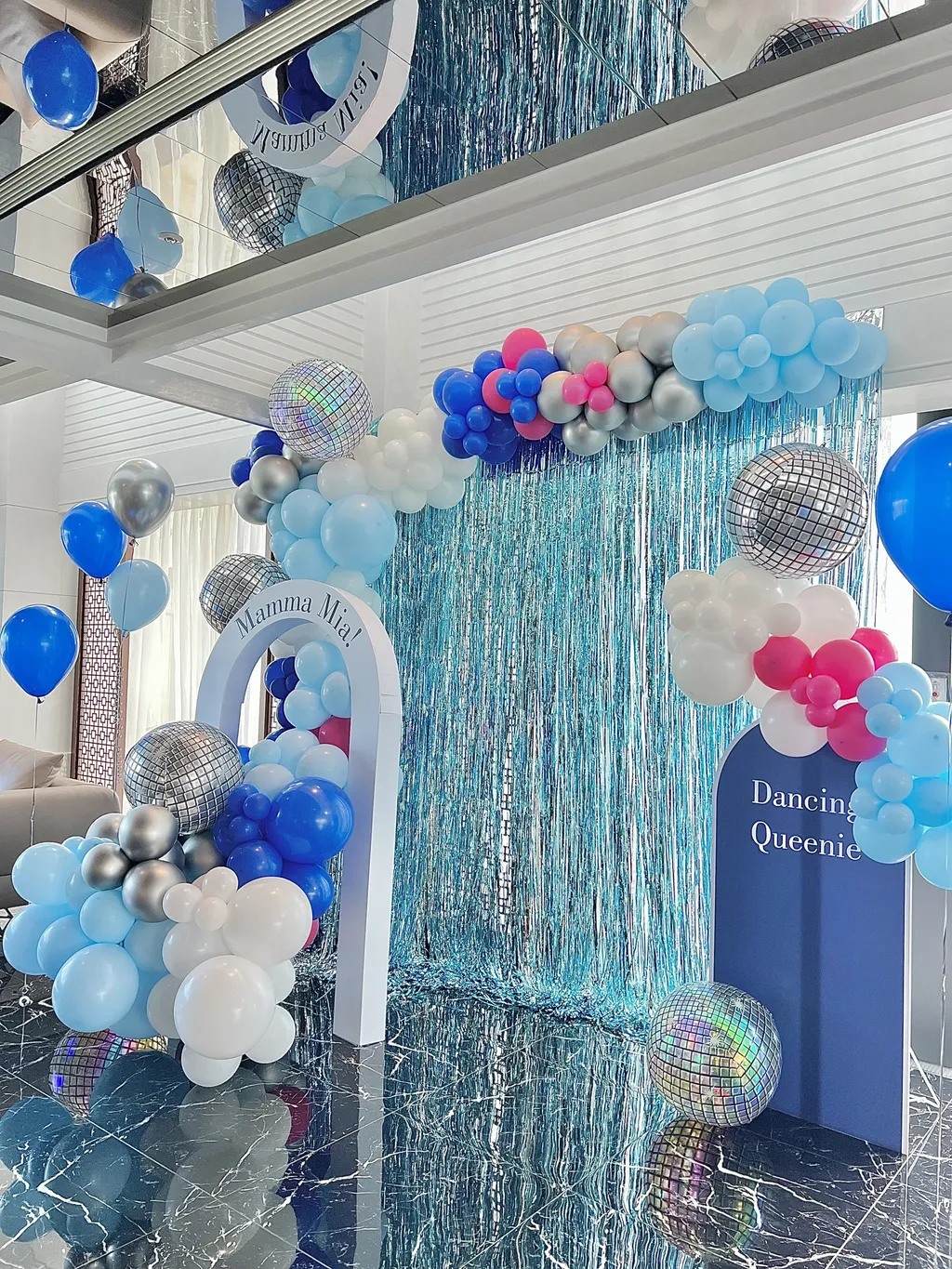 尾牙活動背版布置