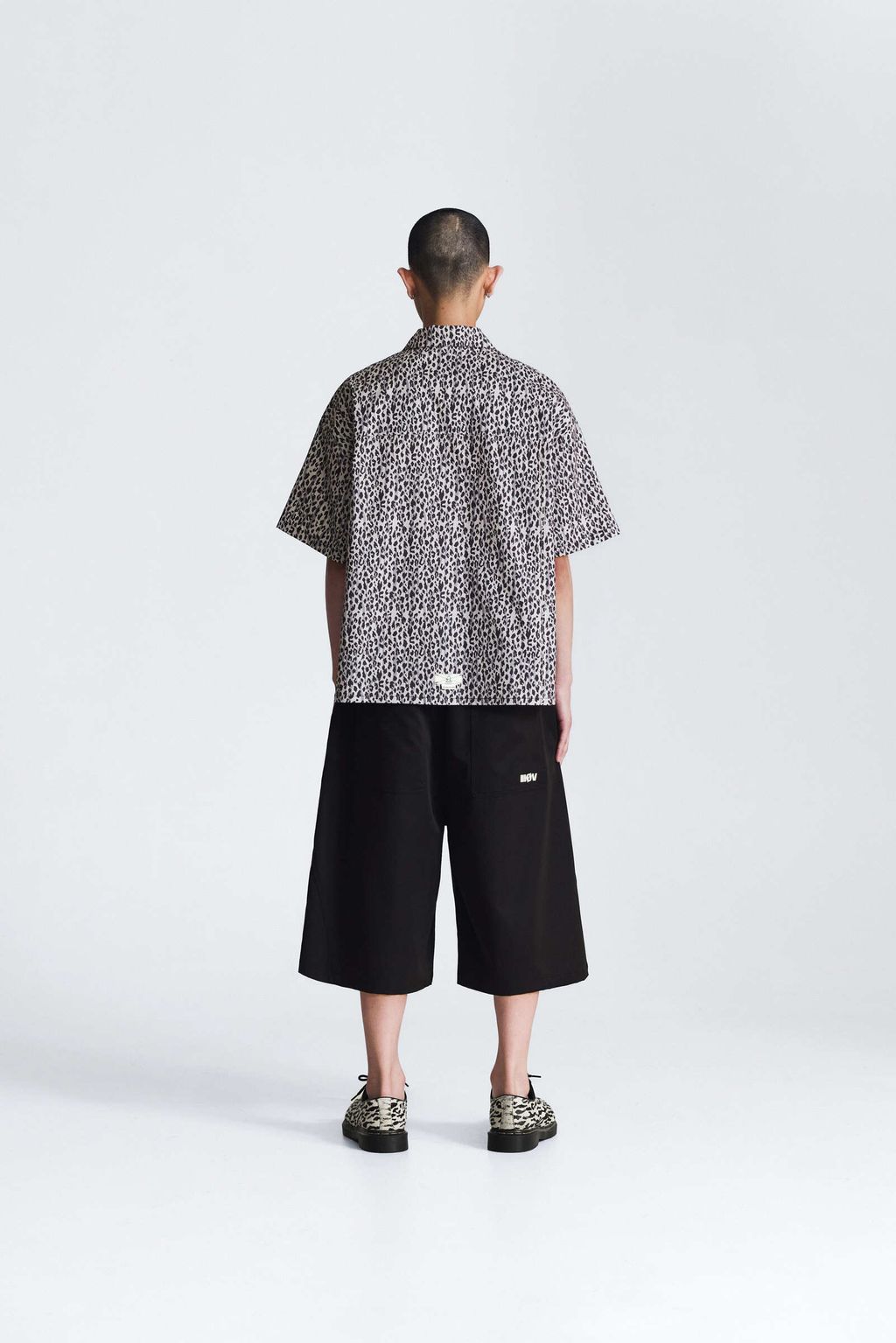 shirt_lgray_3-2