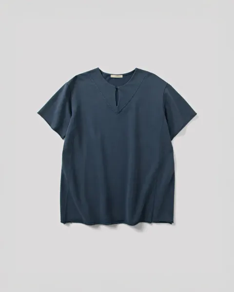PreDye_Cotton_V-Neck_Lucas_French_Terry_1080x1350_150ppi_-1.jpg