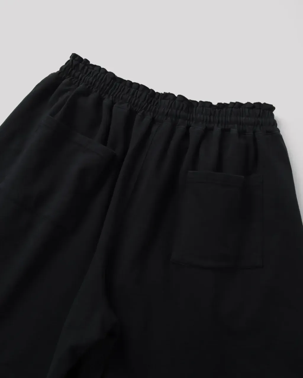 PreDyeDoubleDoubleFrenchTerryShorts_1080x1350150ppi_---10.jpg