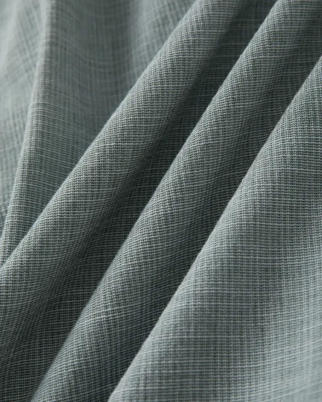 AirySlubStretchHalf-SleevedShirt-Emerald_1080x1350150ppi_-10.jpg