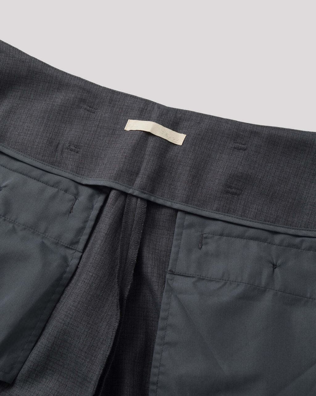 AiryTropicalWoolTouchTwo-TuckSlacks-Charcoal_1080x1350150ppi_-15