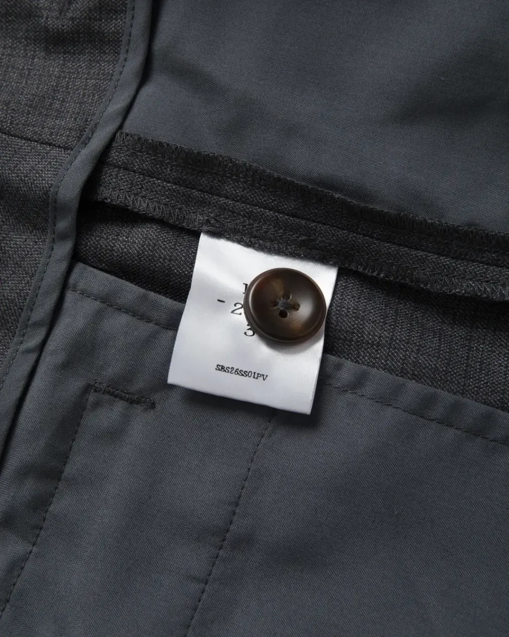 AiryTropicalWoolTouchTwo-TuckSlacks-Charcoal_1080x1350150ppi_-16.jpg