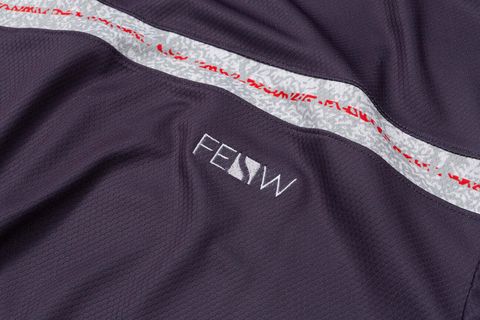 FESW22T09_NAVY_03_1296x