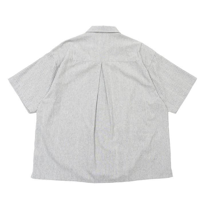 grey shirt _工作區域 1 複本