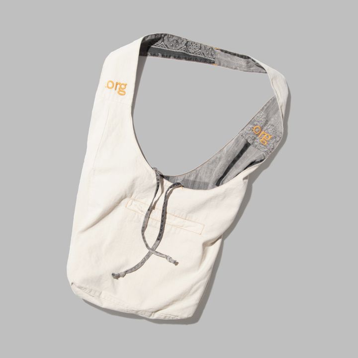 (nu-B05) item2