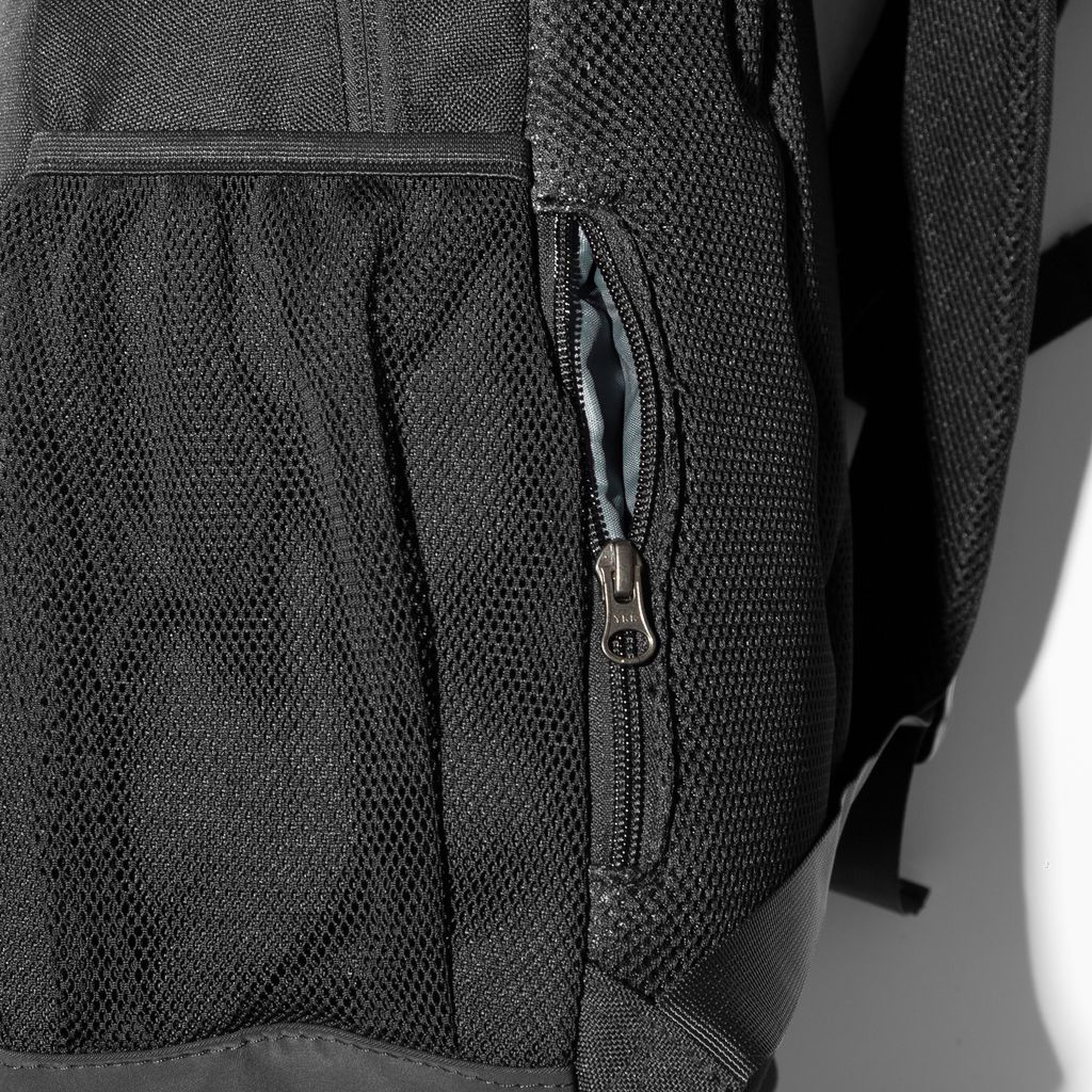 (AG-B3) detail3