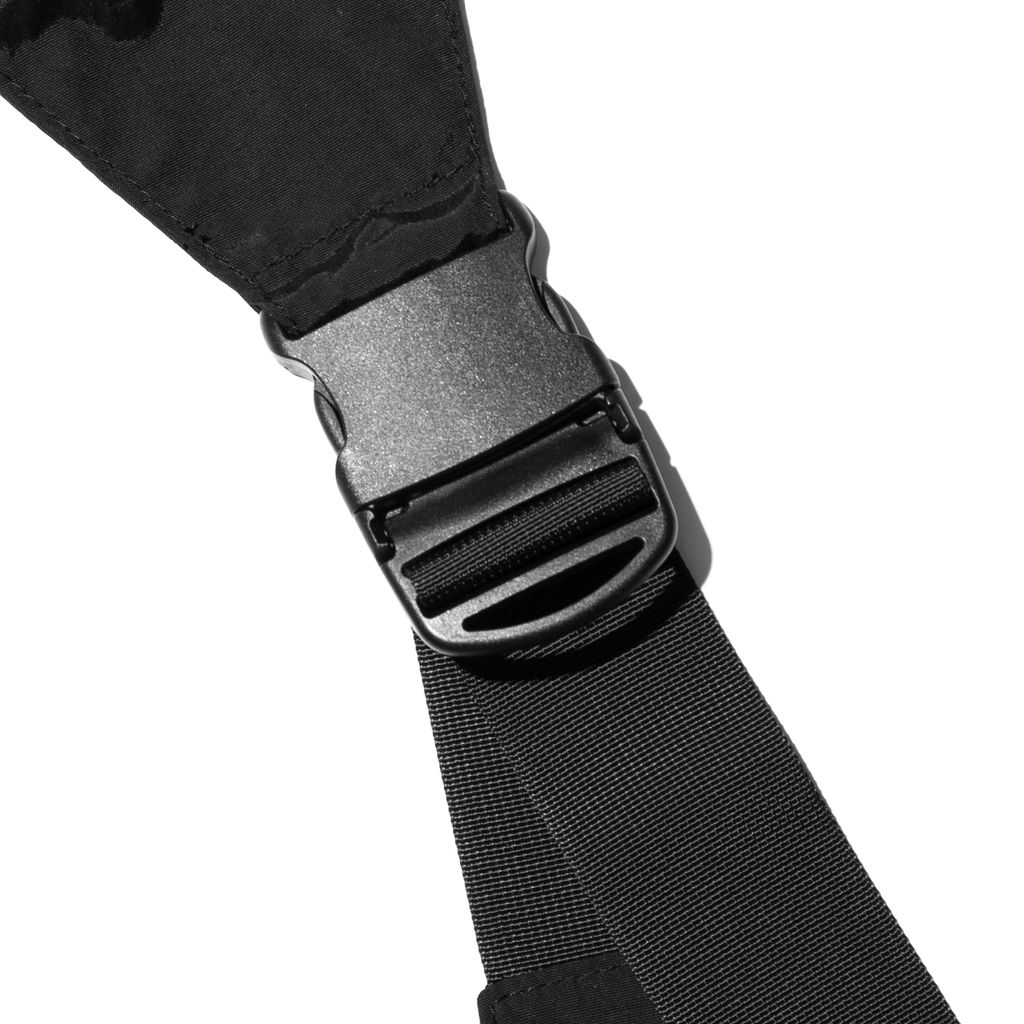 (AG-B4) detail4