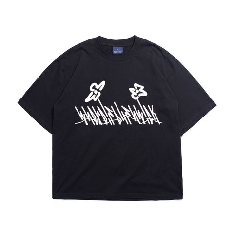 black tee 01