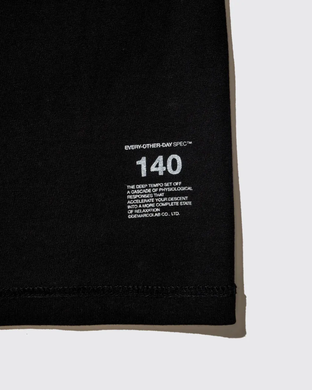 DM25EX02-T01-03.jpg