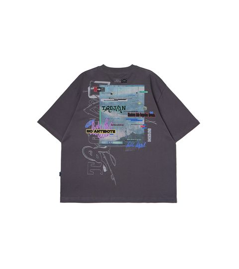 Unknown-T_Grey (2)