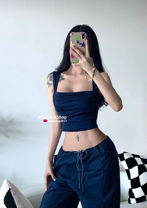 0 (4)