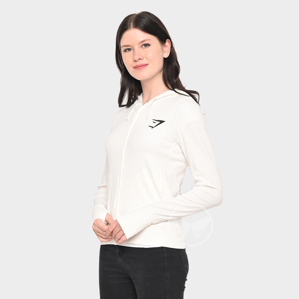 BWM103-Sara-White