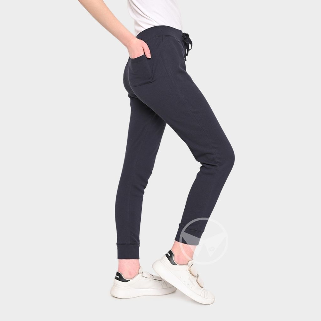 BWM166-Danielle-Navy