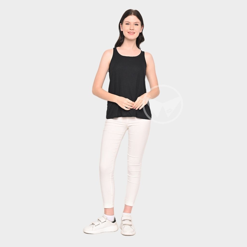 AWM552-Jayla-Black