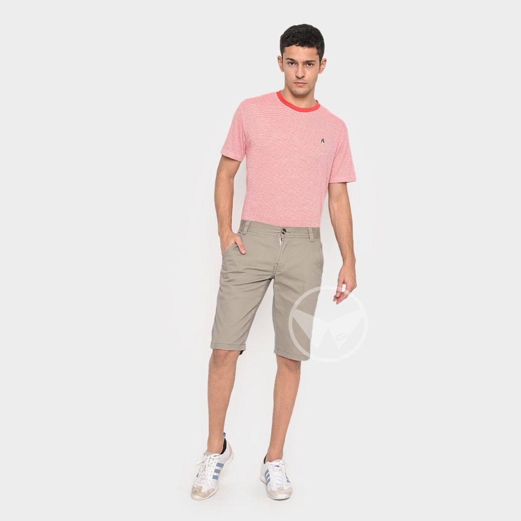 AMM504-Derek-Light-Brown