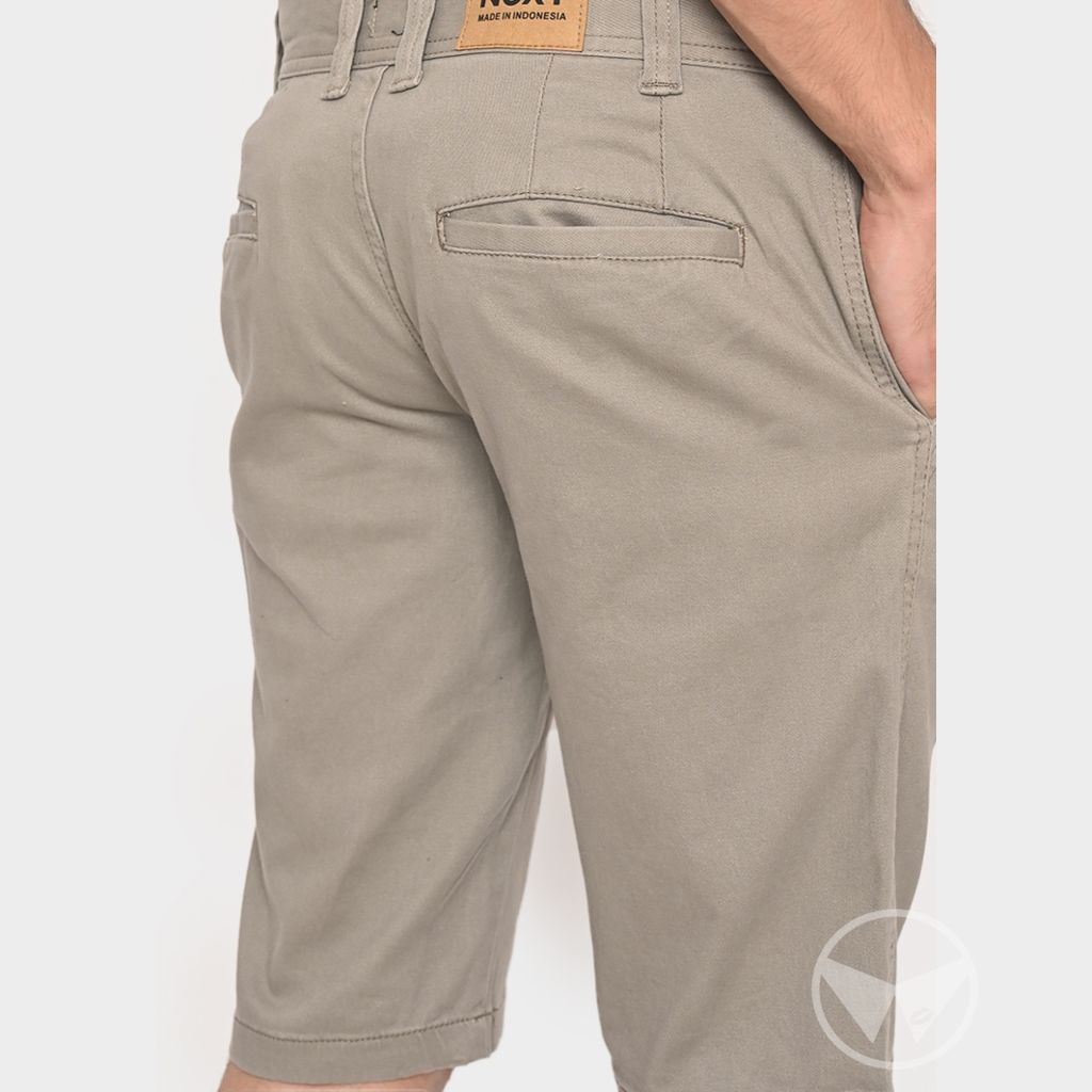 DMM504-Derek-Light-Brown