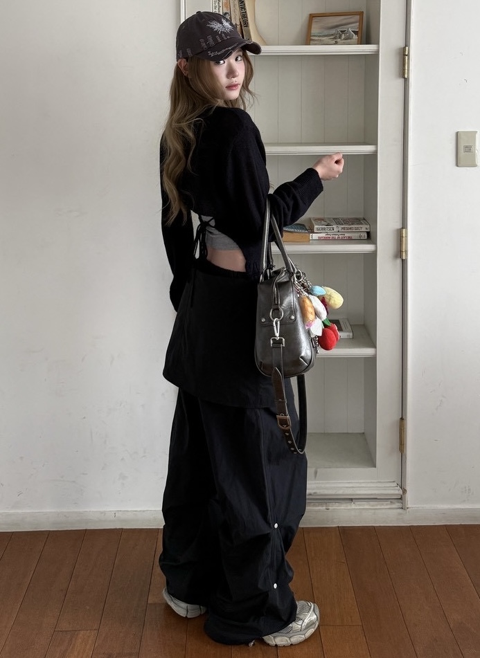 ED6428F0-995C-44E5-AD63-D57B670FFEFE