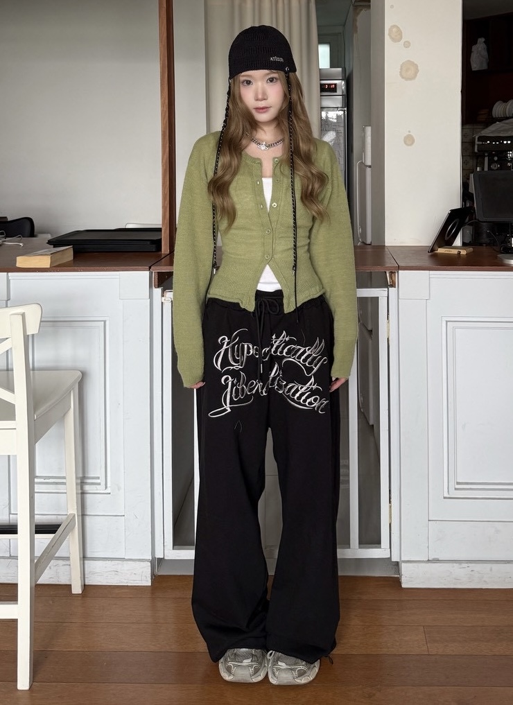 3EB7F18E-F2BA-46B3-8513-B9F196078DB5