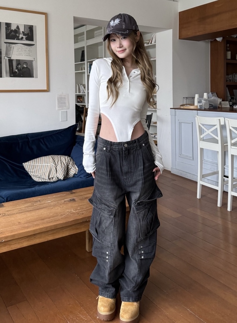 E64F5DAE-DDE7-4EA4-B0A7-B072A86C93BF