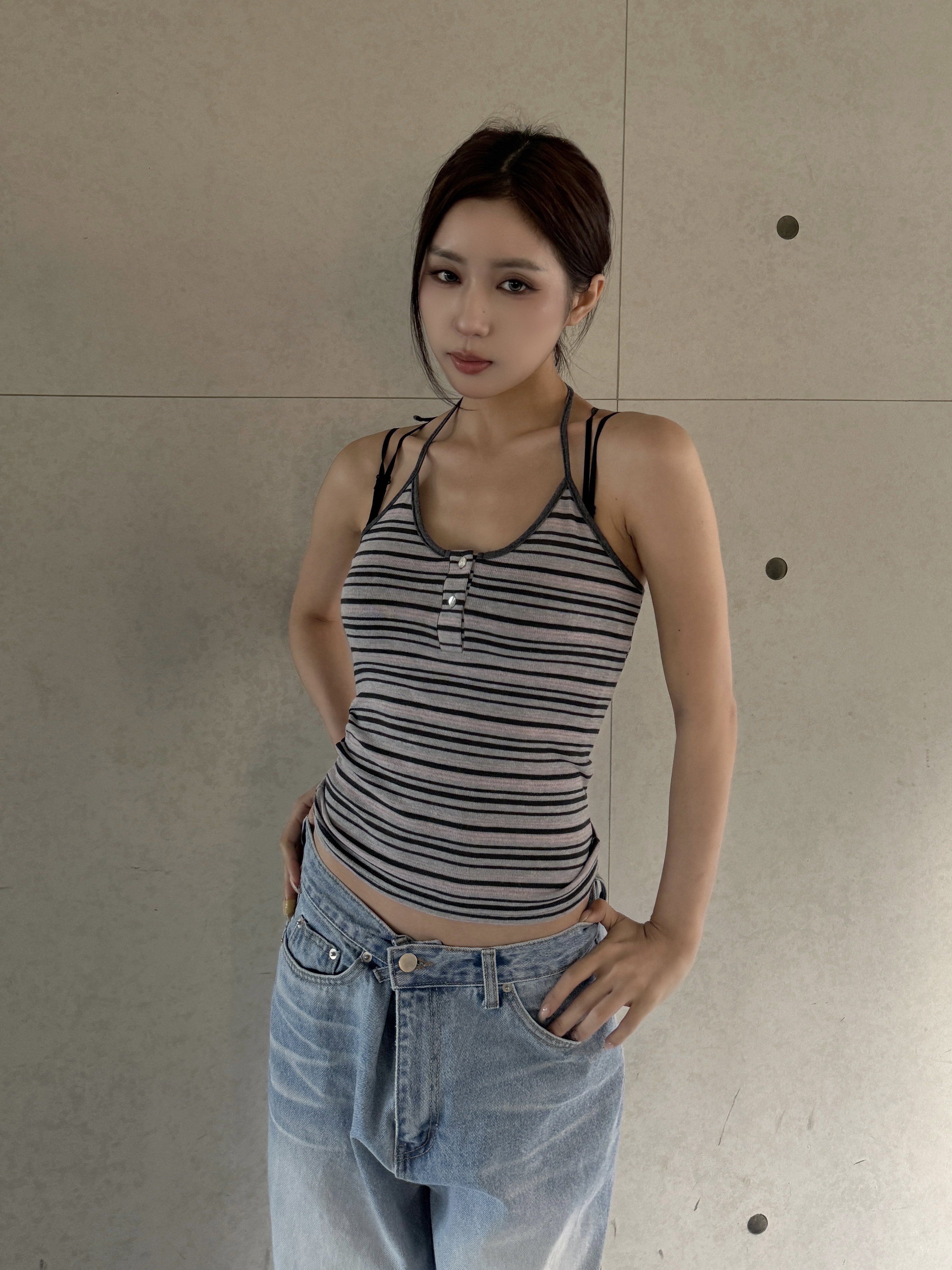 B82DB9FF-B818-4463-9179-48BF2CE8F0A7