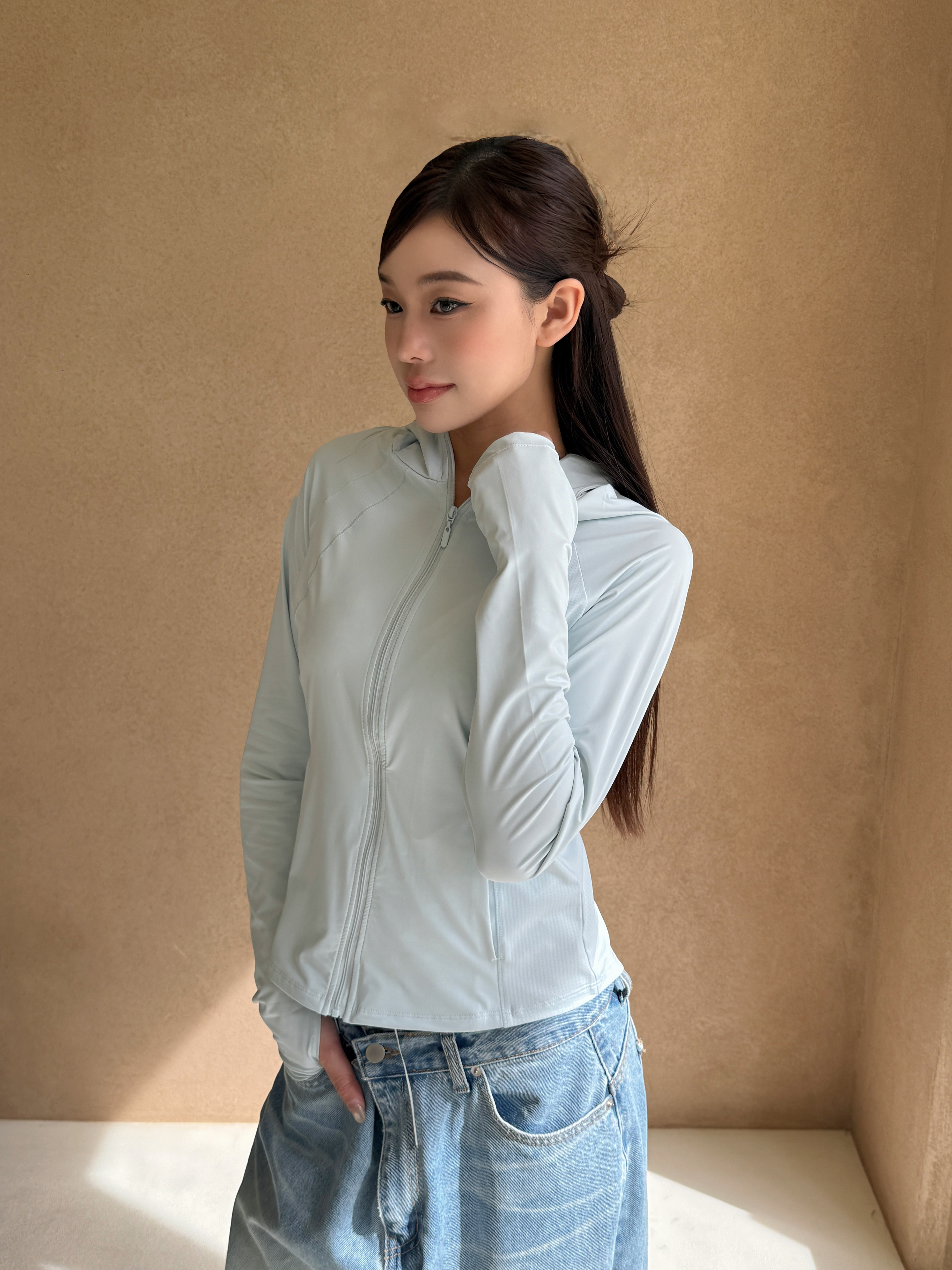 C32003B2-00A4-40CE-A887-AEA2254F688D