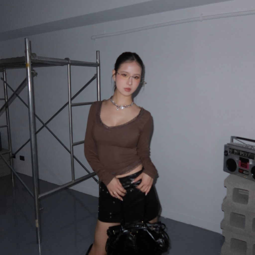 LINE_ALBUM_蕾絲不對稱上衣_261014_1