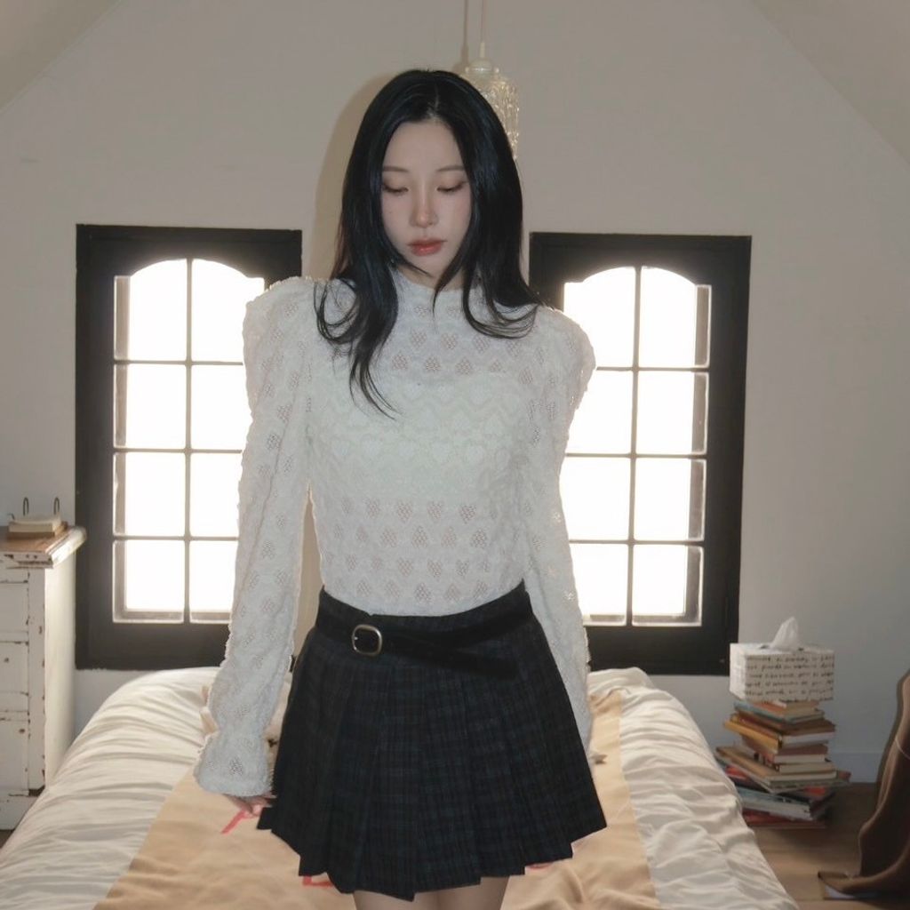 LINE_ALBUM_公主袖上衣_241124_2