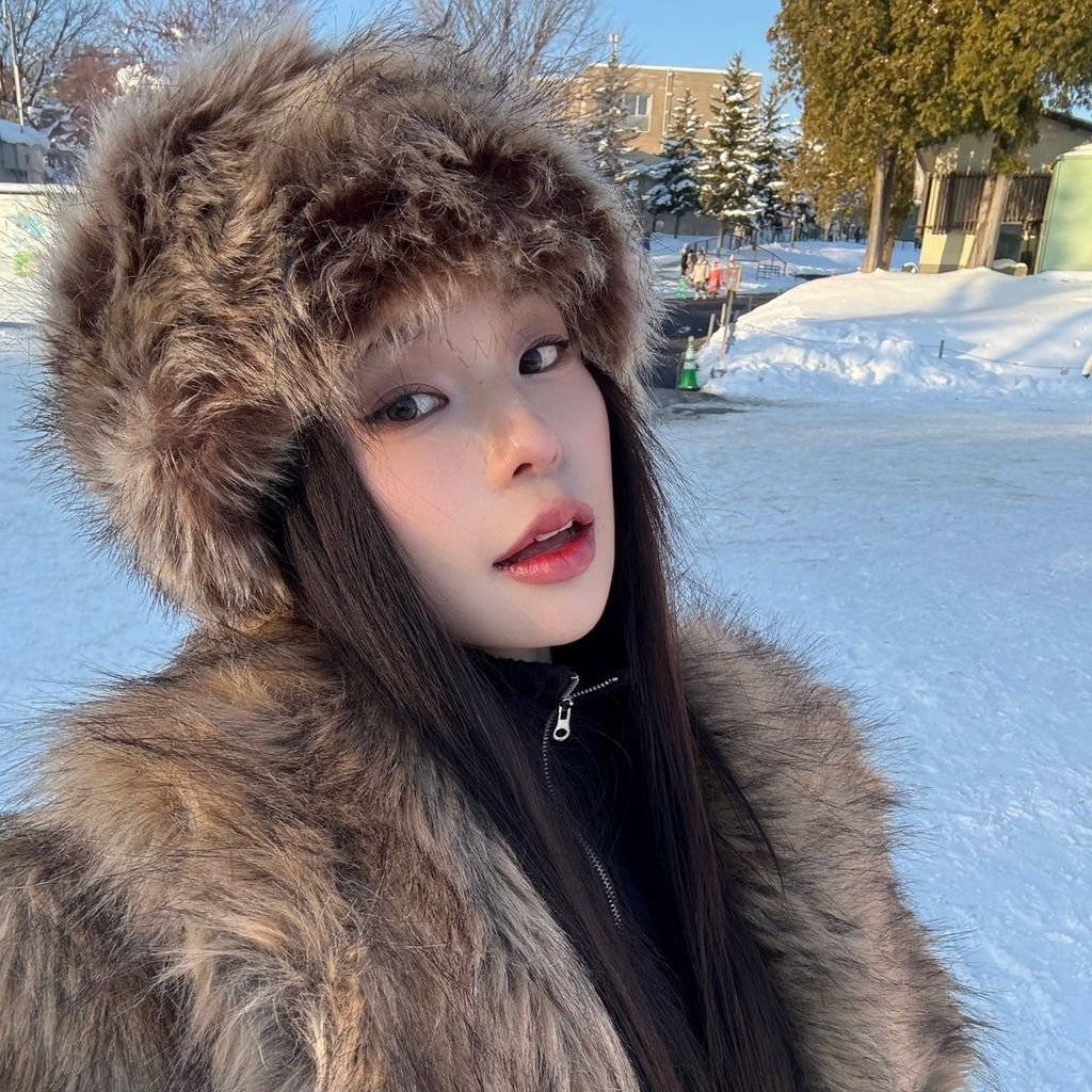 LINE_ALBUM_皮草外套_250105_1 2