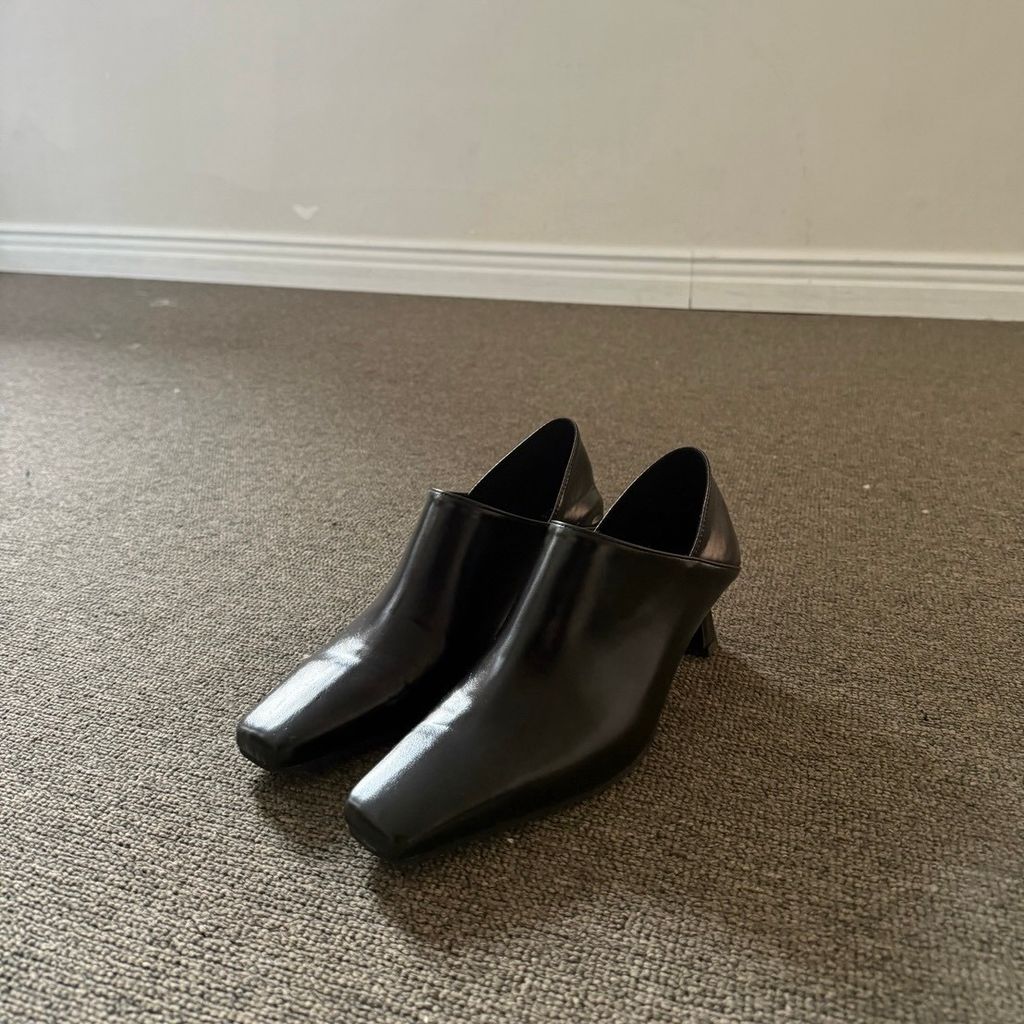 LINE_ALBUM_方頭套靴_251214_2 2