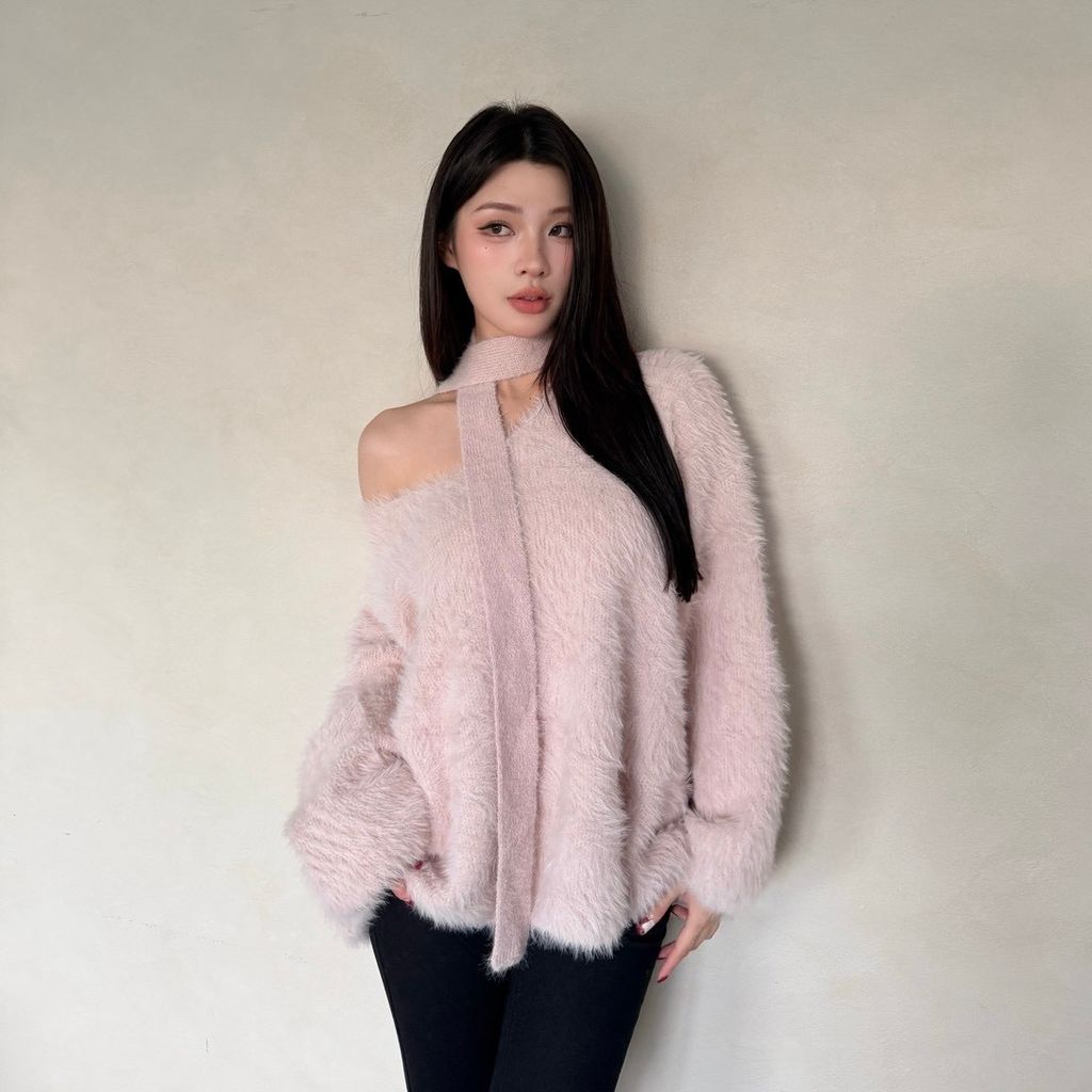 LINE_ALBUM_主打繞脖上衣_251214_2