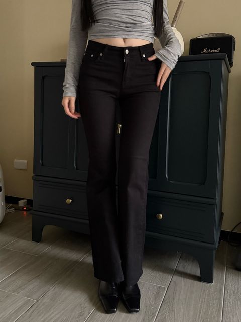 LINE_ALBUM_鉚釘牛仔褲_251214_3