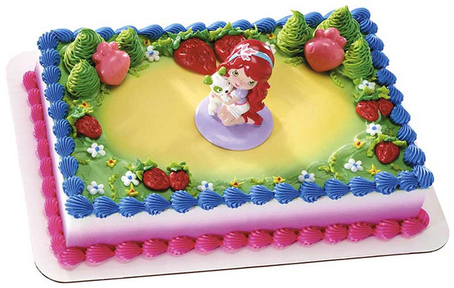 Strawberry_Shortcake_Cake_Decoset__39949